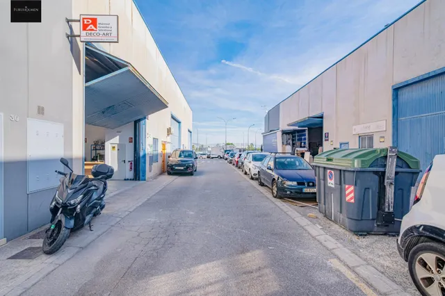 NAVE INDUSTRIAL — 21