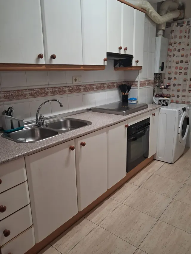 Venta piso reformado junto hospital - tercero sin ascensor — 8