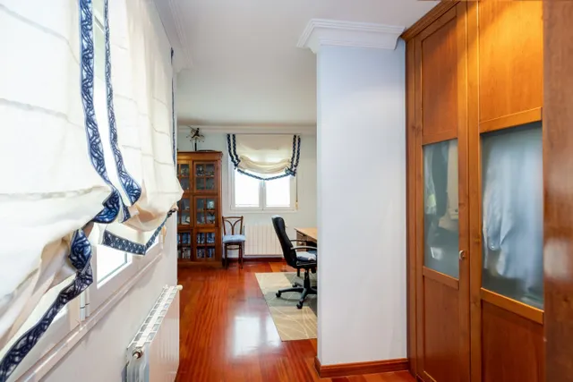 FANTASTICA CASA EN PLAZA DE LOS LOBOS — 43