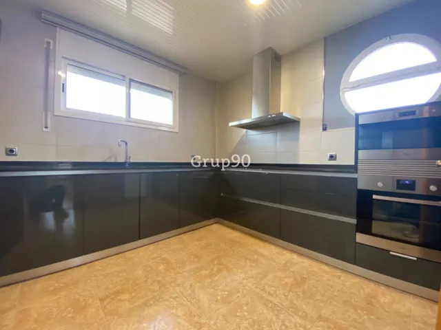 Espectacular chalet en la mejor zona del municipio — 27