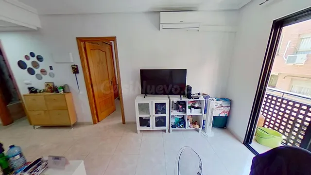 Excelente vivienda para invertir en Avenida de Alcoy - foto 5