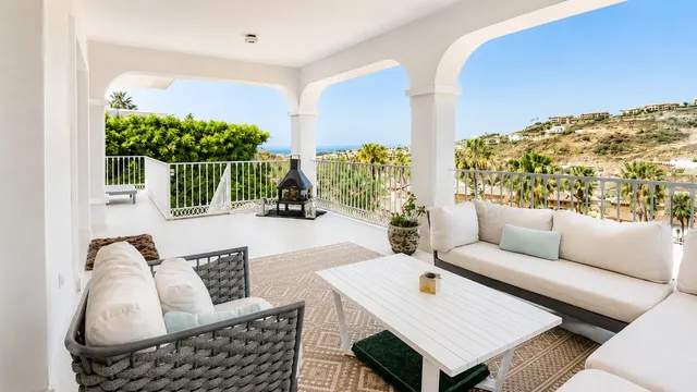 Chalet 5 habitaciones 453m² en venta - Costa del Sol — 10