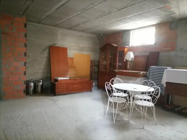 OPORTUNIDAD CHALET EN CONSTUCCION EN VILLAFRANCA DEL BIERZO — 36
