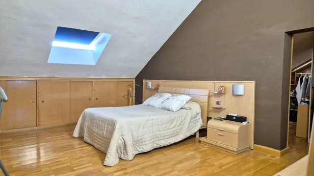 Original chalet con piscina cubierta — 38