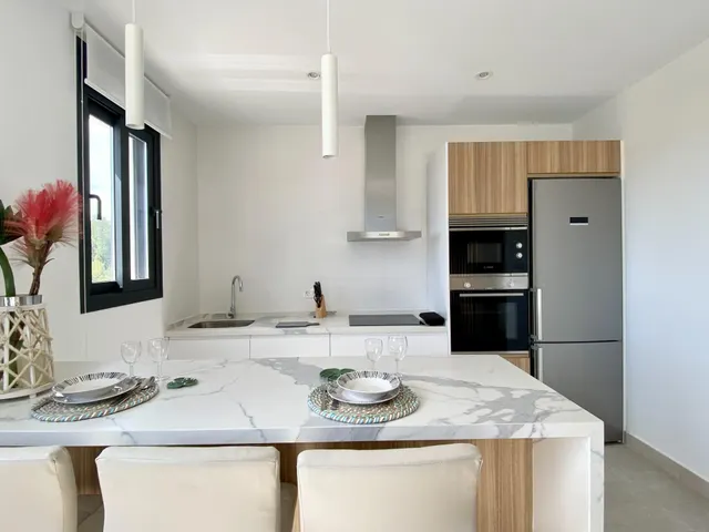 CHALET DE LUJO CON PISCINA, VISTAS AL MAR Y SOLÁRIUM PRIVADO — 22