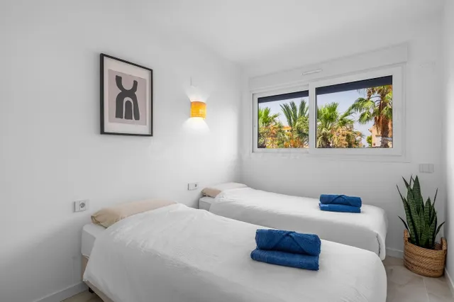APARTAMENTO DE 2 DORMITORIOS 2 BAÑOS EN PUNTA PRIMA ( ORIHUELA COSTA ) — 18