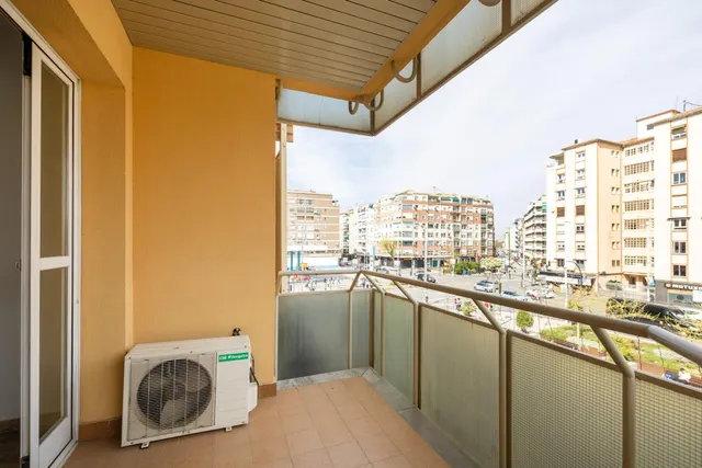 VENTA DE PISO EN PLAZA EINSTEIN – GRANADA — 19