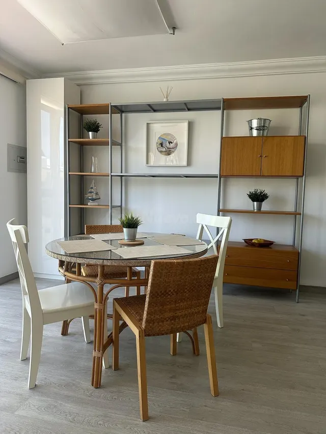 Gran apartamento de dos habitaciones y dos baños, a dos paso - foto 3