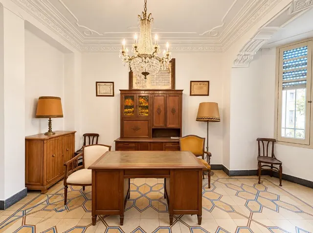 Casa señorial en el casco histórico de Carlet | 360 m2 y 3 plantas — 39