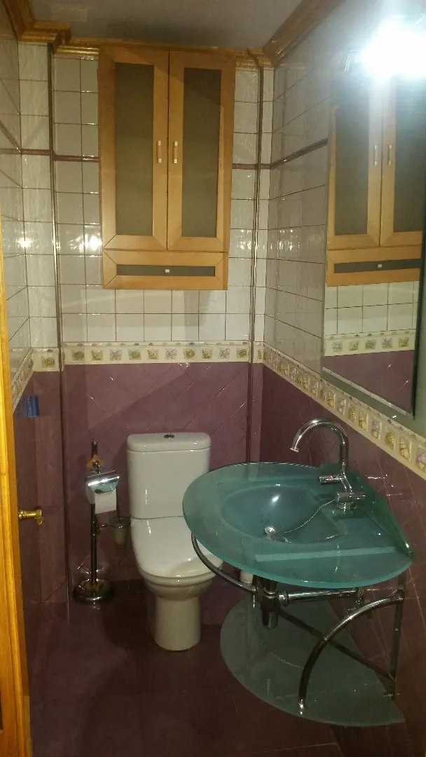 Vivienda de 120 metros más bar de 80 metros.
San Pedro. — 15