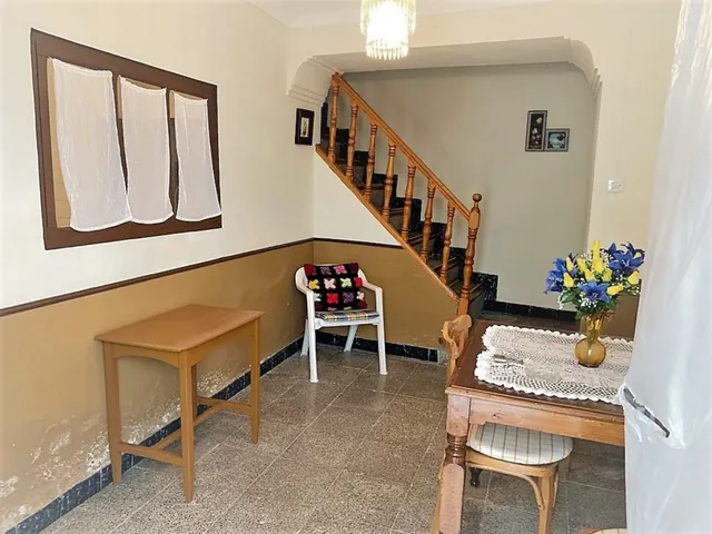 Ideal cómo inversión o si desea vivir en un pueblo con encanto como es Iznájar (Córdoba). — 11