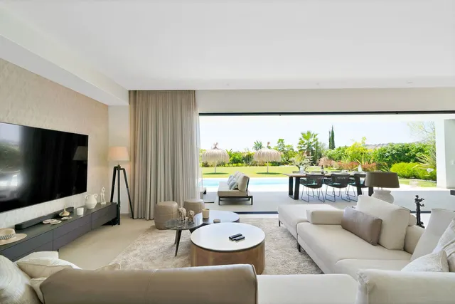 Chalet 4 habitaciones 314m² en venta - Riviera del sol — 28