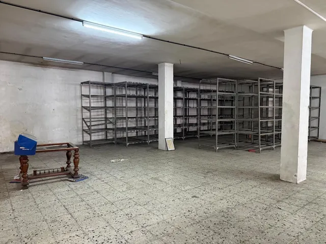 Local tipus magatzem zona Ctra. de Vic — 5