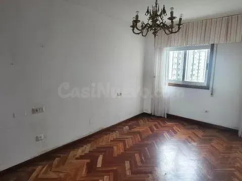 Piso 3 habitaciones 90m² en alquiler - Casco antiguo pelayos - foto 3