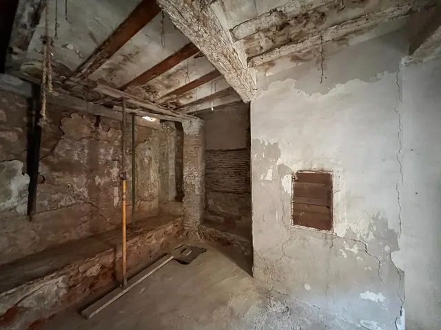 CASA EN EL CENTRO DE LLIRIA — 9