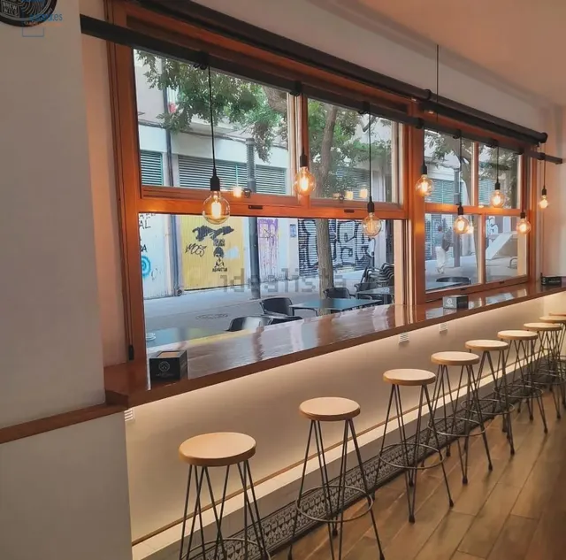 SOLOBAR VENDE RENTABLE BAR EN PAMPLONA - foto 2