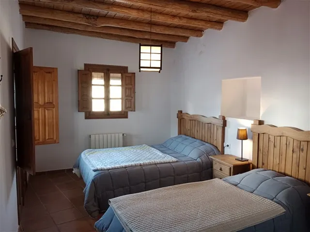 Casa de pueblo en Venta en Alpandeire Málaga — 25