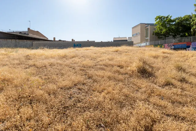 Venta de solar urbano de 258 m2 en Otura (Granada) — 13