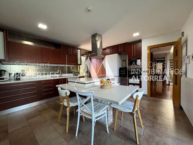 CHALET INDEPENDIENTE EN ALTORREAL — 10