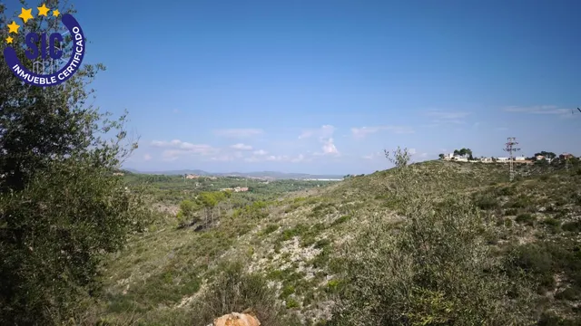 ¡TU HOGAR EMPIEZA AQUÍ! PARCELA URBANA EN CALICANTO — 17