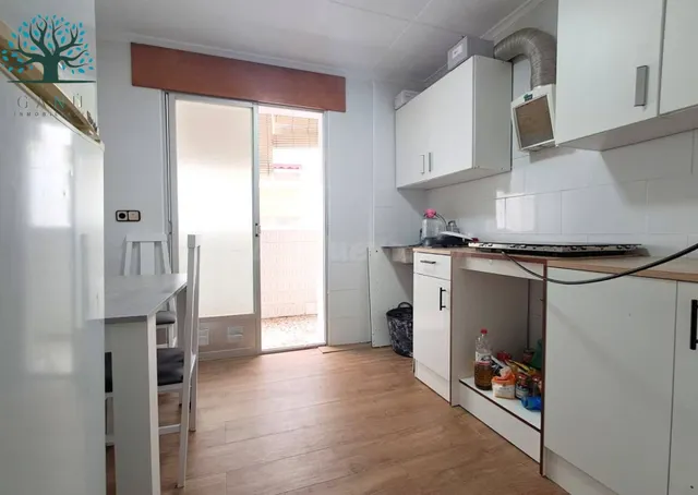 PISO A UN PRECIO INSUPERABLE PARA REFORMAR - foto 2