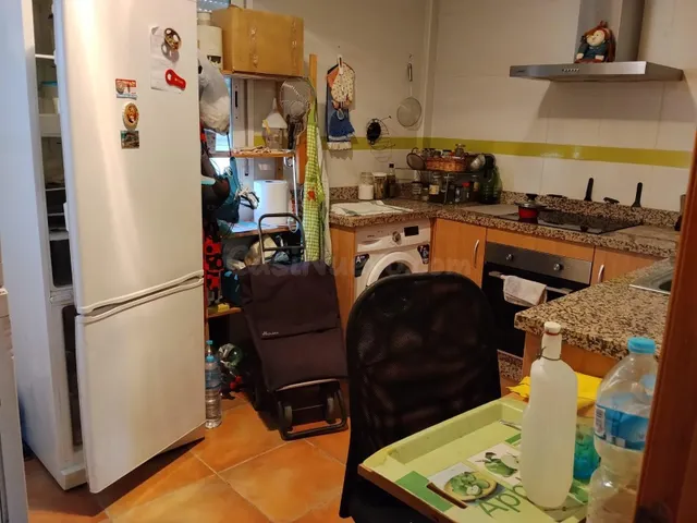 A. Encantador Adosado en La Victoria, Córdoba por solo €128,000. Luminoso y cochera propia y gran patio privado. — 6