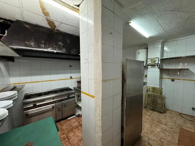 Local comercial 118m² en venta - Estacion de autobuses — 16