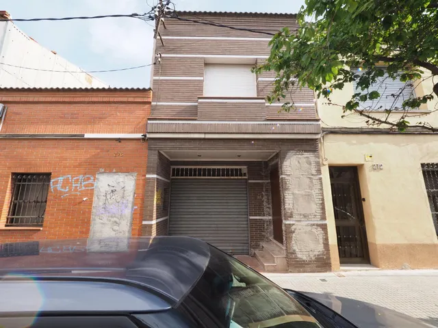 SE VENDEN CUATRO CASAS ADOSADA EN TERRASSA, ZONA SANT PERE NORD — 31