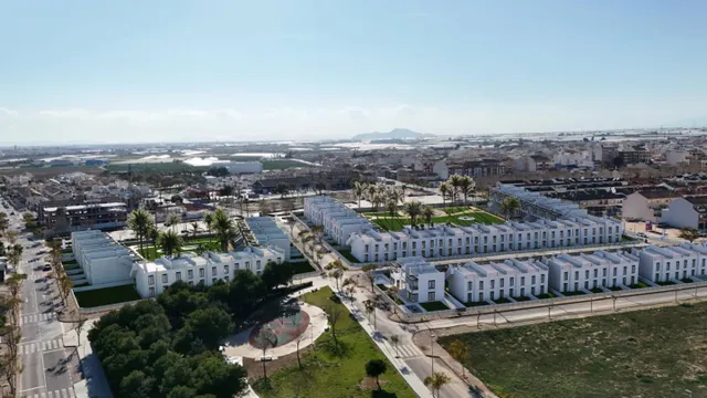 Bungalow Planta Alta 3 habitaciones 76m² en venta - Zona Pueblo — 2
