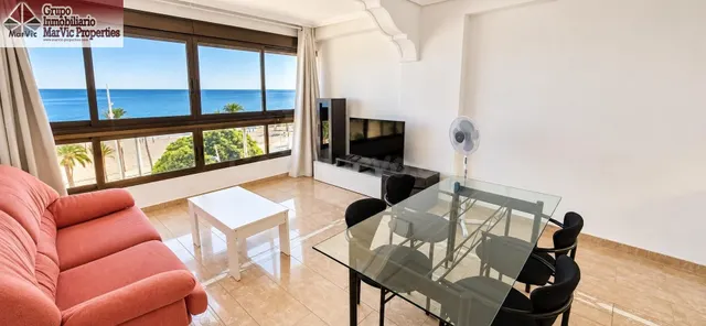 Piso Reformado en Primera Línea de Playa - Benidorm — 3