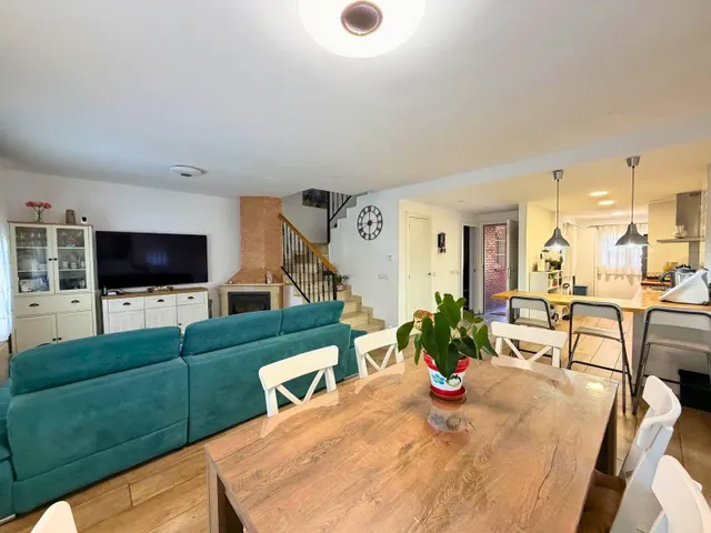 Chalet adosado de esquina en venta en rivas pueblo, rivas vaciamadrid — 3