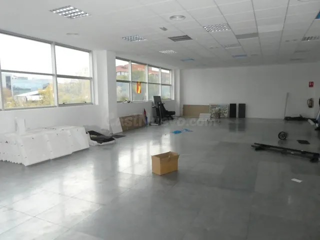 OFICINA /LOCAL EN ALQUILER - foto 3