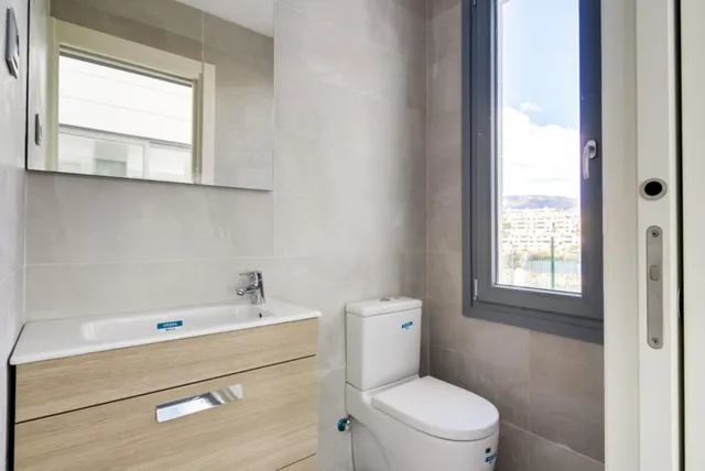 Villa de diseño contemporáneo a solo 4 minutos de Fuengirola. — 8
