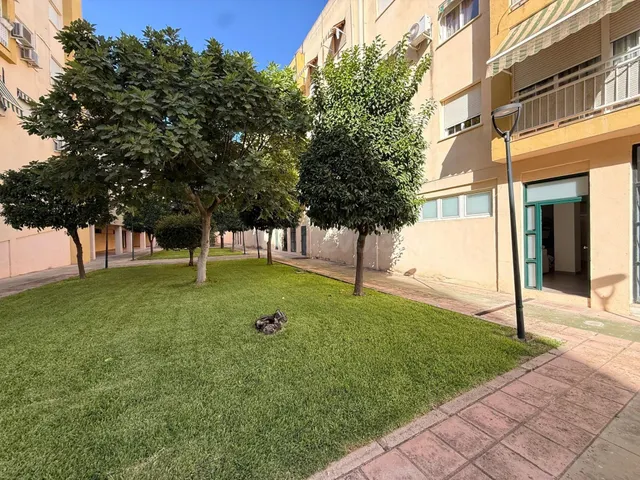 ¡PISO REFORMADO Y AMUEBLADO EN OLLERÍAS! JUNTO A TORRE DE LA - foto 5