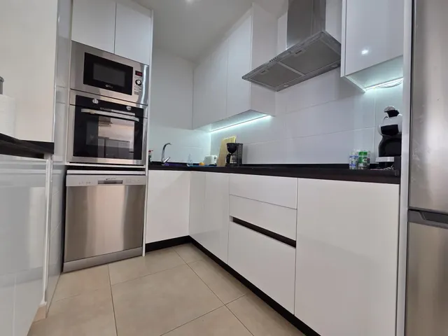 CASA ADOSADA ESTILO MODERNO EN LA MEJOR ZONA DE PUNTA PRIMA — 31