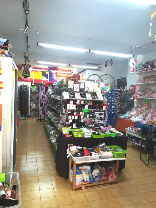 LOCAL COMERCIAL CON TERRAZA DELANTERA EN COSTA DE LA CALMA-STA.PONÇA. — 4