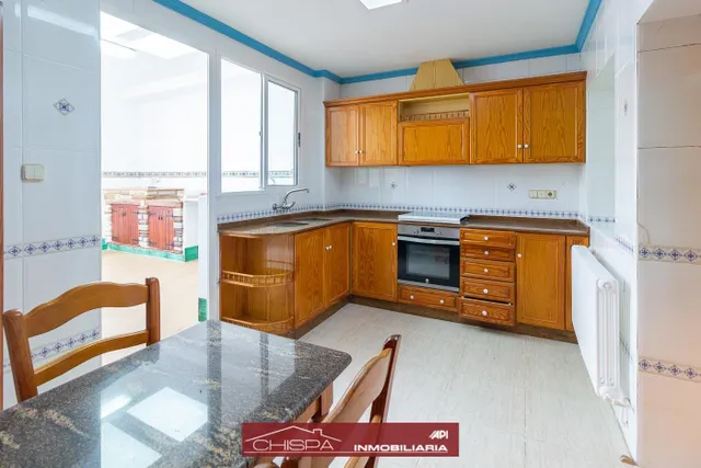Casa de pueblo en el casco urbano de Nàquera — 9