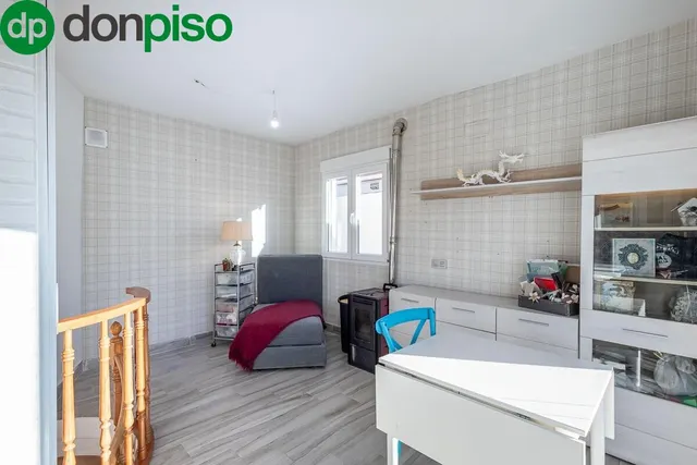 ESPECTACULAR TRIPLEX EN CHURRIANA — 18