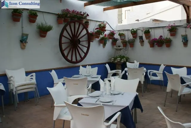 HOSTAL-RESTURANTE EN LA RODA — 2