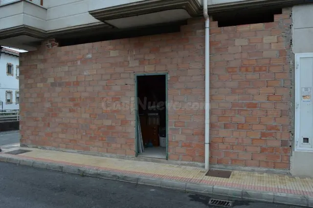 LOCAL DIAFANO EN VENTA / CENTRO DE COLINDRES - foto 2