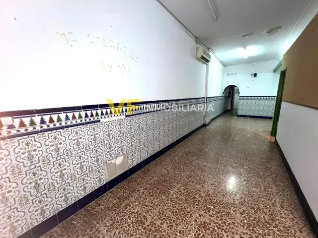 ¡Estupendo local en Olletas! — 12