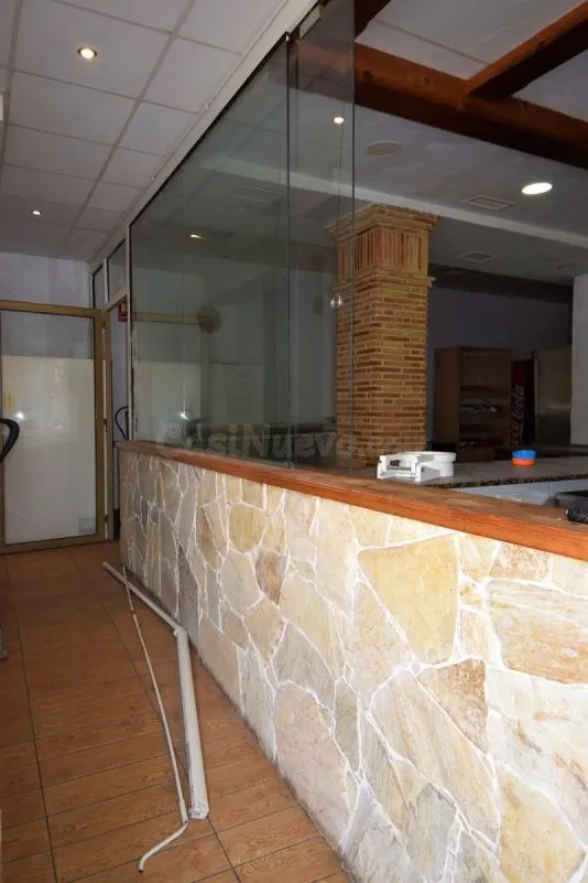Local comercial 95m² en venta - Pueblo - foto 3