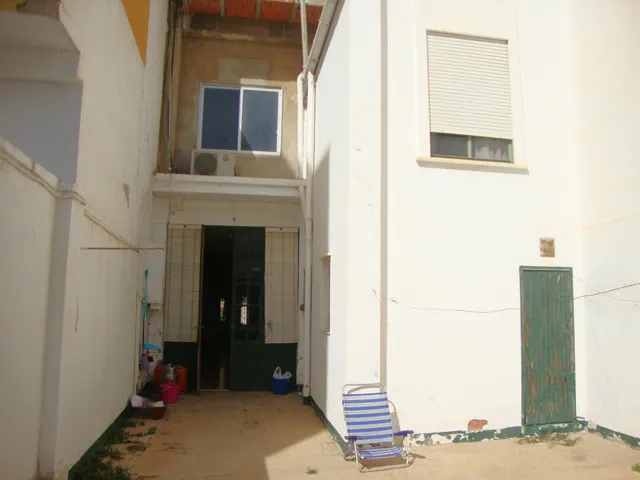 VENTA DE CASA CON AMPLIO CORRAL EN BENIFAIO — 13