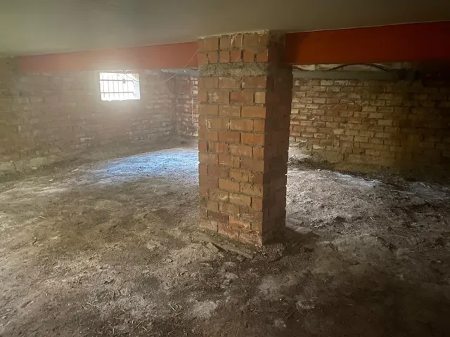 CASA EN VENTA EN LAGUERUELA — 16