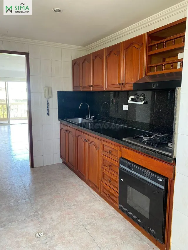 Se vende amplio apartamento en Crespo - foto 5