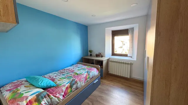 Casa de pueblo pareada reformada con patio de 50 m2 y anexo de 76 m2 en Bolmir (a 5 min de Reinosa) — 11
