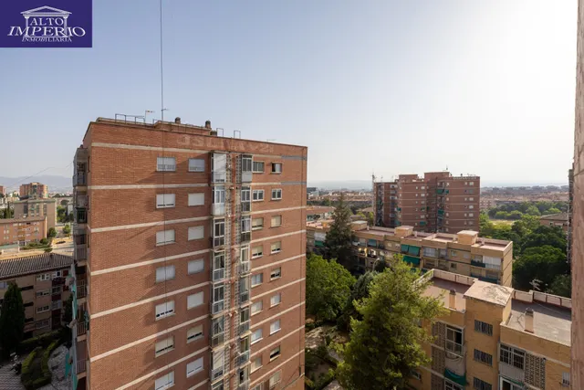 Precioso piso en Luz Casanova de Granada — 36