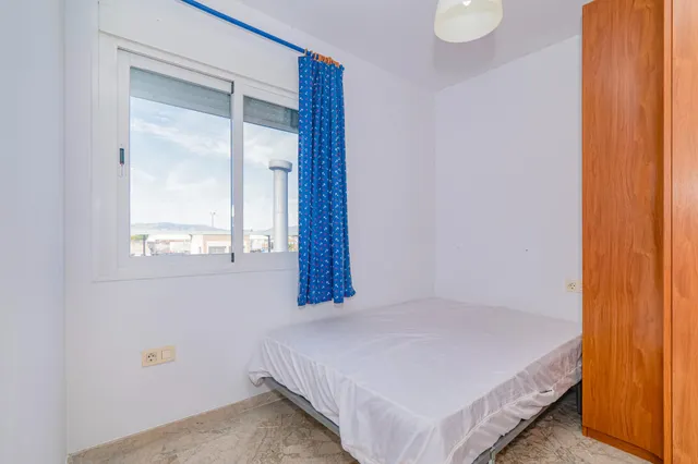 PISO DE 2 DORMITORIOS y 2 BAÑO, CON GARAJE Y TRASTERO — 9