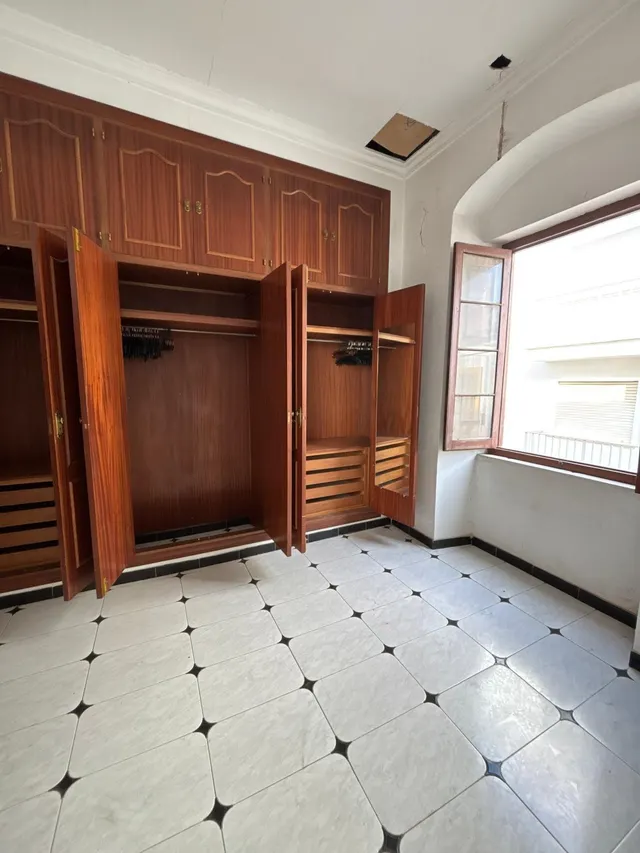 En venta casa a reformar en el centro histórico de San Roque, con local incluido — 20