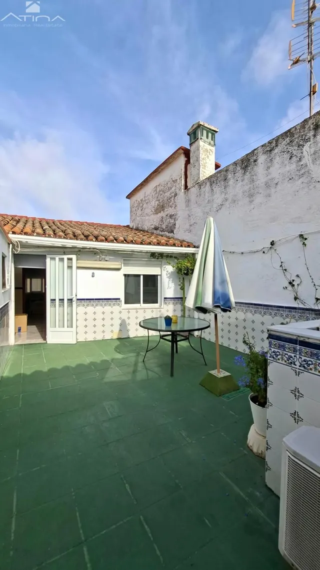 Casa en Daimús con amplia terraza y orientación sureste, a pocos minutos de la playa | 4 dormitorios — 18